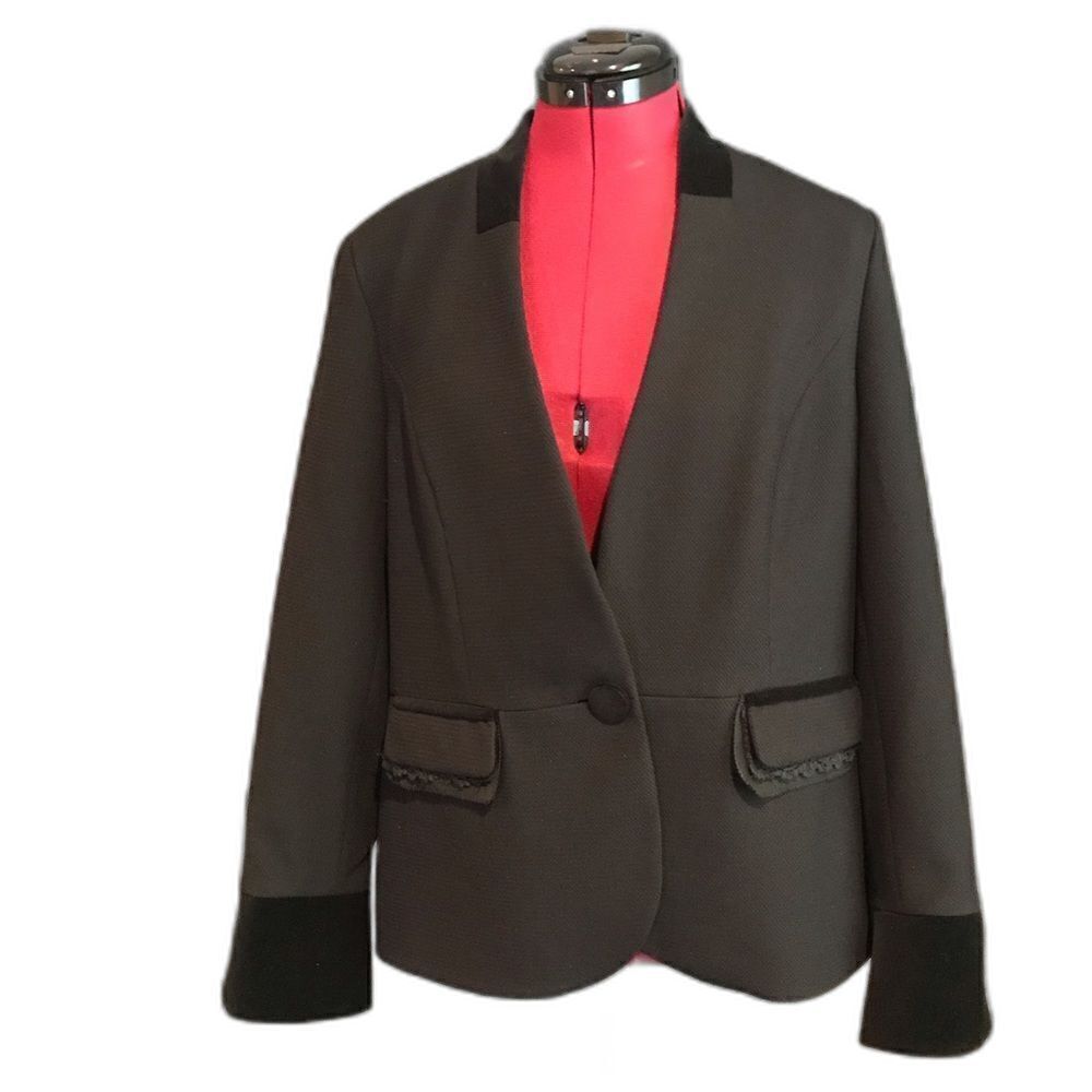 Coldwater Creek Black Blazer Size 10 One-Button Closure Lace & Velvet Details